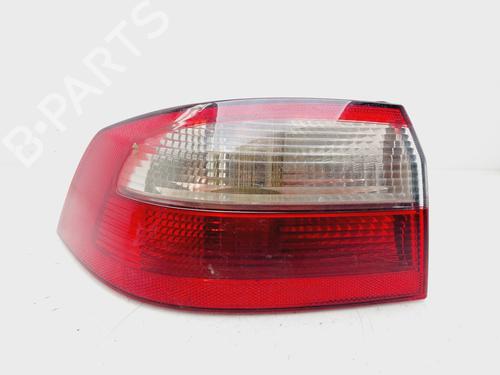 Used Left taillight RENAULT LAGUNA II (BG0/1_) 1.9 dCi (BG08, BG0G) (120 hp) 30323304