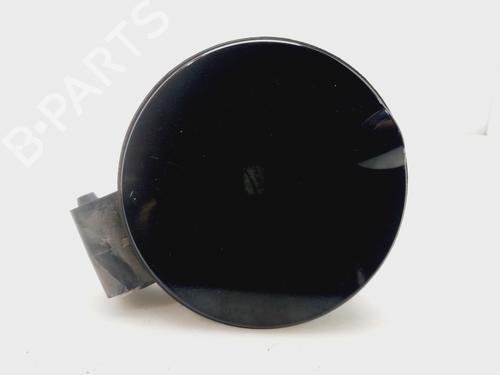Used Fuel flap FIAT GRANDE PUNTO (199_) 1.4 (199AXB11, 199AXB1A, 199BXB1A, 199AXL1A) (77 hp) 31373837