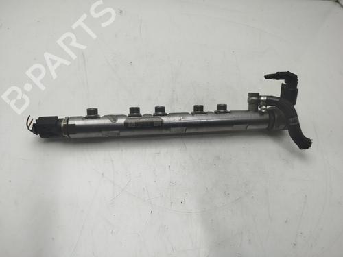 Used Injection rail BMW 5 (E60) 520 d (177 hp) 32411190