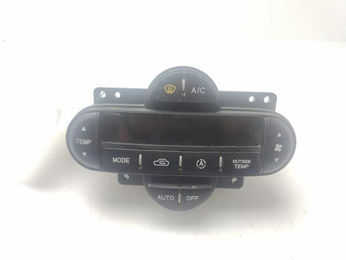 Used Climate control KIA CARENS I MPV (FC, FJ) 2.0 CRDi (113 hp) 30204348