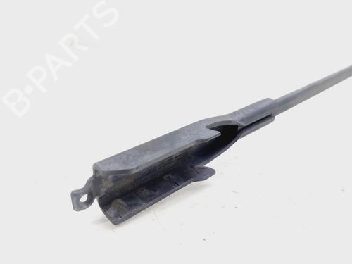Front windshield wiper arm BMW 1 (E87) 120 d | BP25028051C143 