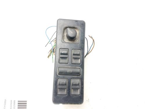 Used Left front window switch Left front window switch MERCEDES-BENZ VITO Van (W638) 110 D 2.3 (638.074, 638.078) (98 hp) 35805806 35805806