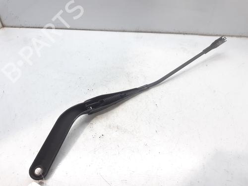 Front windshield wiper arm BMW 1 (E87) 118 d | BP9223246C143 