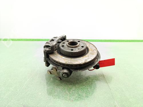 Used Left front steering knuckle PEUGEOT 308 II (LB_, LP_, LW_, LH_, L3_) [2013-2021]  27540534