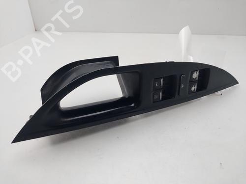 Used Left front window switch Left front window switch SEAT TOLEDO III (5P2) [2004-2009] 32743005 32743005