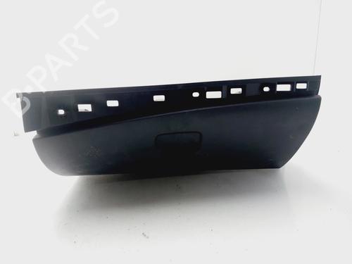 Used Glove box RENAULT MEGANE III Hatchback (BZ0/1_, B3_) 1.2 TCe (BZ2B, BZ11) (116 hp) 29447259