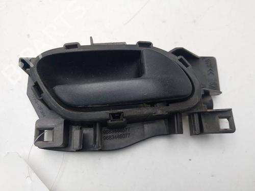 Højre fortil invendig håndtag Højre fortil invendig håndtag CITROËN C3 II (SC_) [2009-2026] 39707540 39707540