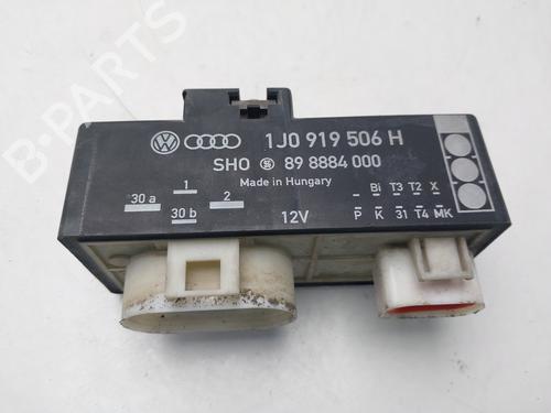 Used Electronic module Electronic module VW POLO III (6N1) [1994-1999] 34713433 34713433