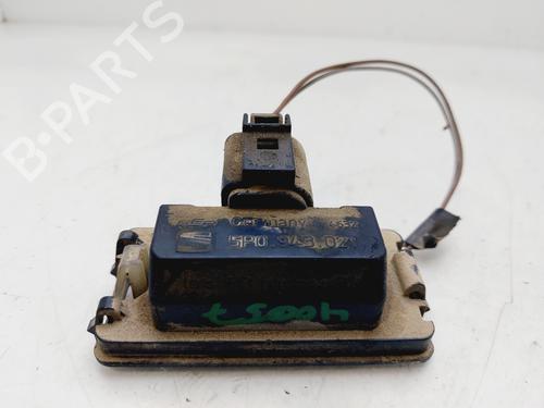 Licence plate light SEAT IBIZA III (6L1) | BP30395442I40