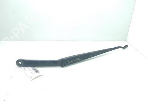 Used Front windshield wiper arm NISSAN X-TRAIL I (T30) 2.2 Di 4x4 (114 hp) 22190089