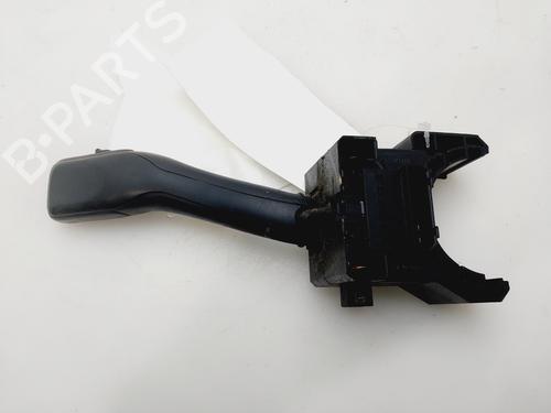 Steering column stalk SEAT LEON (1M1) | BP32288843I23