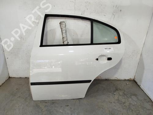 Used Left rear door Left rear door 38049627 38049627