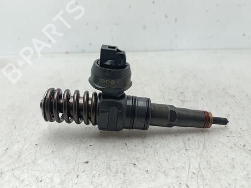 Used Injector VW TOUAREG (7LA, 7L6, 7L7) 5.0 V10 TDI (313 hp) 30475917