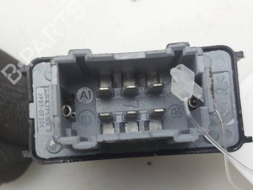 Right front window switch CITROËN C3 III (SX) | BP39720712I26 - Image 2