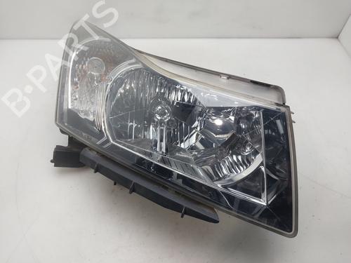 right-headlight-chevrolet-cruze-j300-2009-34279340 main image