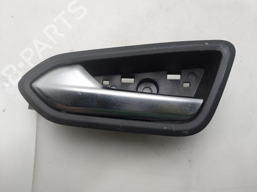 Used Front left interior door handle Front left interior door handle 38239937 38239937