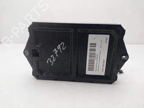 Fuse box JAGUAR XF I (X250) 3.0 D | BP19105692E1 