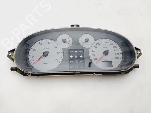 Used Instrument cluster RENAULT SCÉNIC I MPV (JA0/1_, FA0_) 1.9 dCi RX4 (101 hp) 28034225