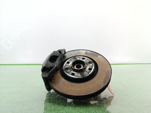 Used Left front steering knuckle PEUGEOT 2008 I (CU_) [2013-2025]  26329574