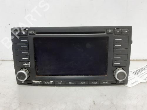 Used Radio VW TOUAREG (7LA, 7L6, 7L7) 2.5 R5 TDI (174 hp) 7045968