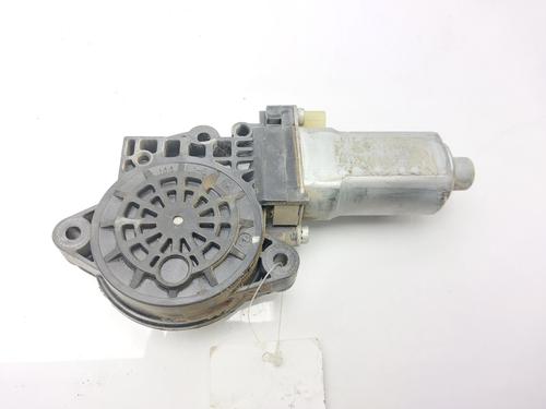 Used Right rear window motor KIA SPORTAGE II (JE_, KM_) [2004-2011]  30863420