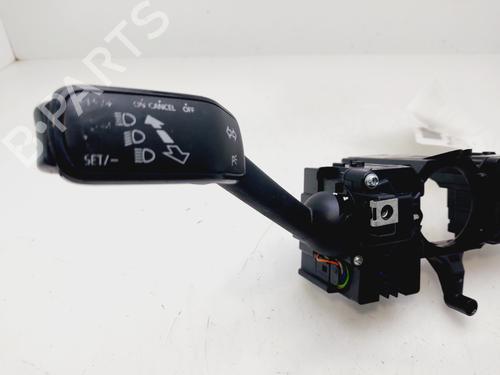 Steering wheel controls SKODA FABIA III (NJ3) 1.4 TDI | BP30475985E15
