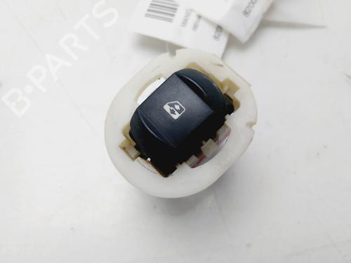 Used Right front window switch RENAULT MEGANE II (BM0/1_, CM0/1_) 1.5 dCi (BM1E, CM1E) (106 hp) 19084013