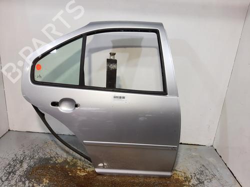 Used Right rear door VW BORA I (1J2) 1.9 TDI (110 hp) 16528842