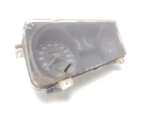 Used Instrument cluster MITSUBISHI GALLOPER (JK-01) 2.5 TD intercooler (99 hp) 25857211
