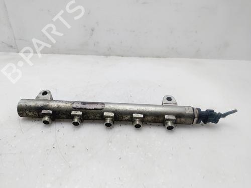 Used Injection rail CHEVROLET CAPTIVA (C100, C140) 2.0 D (150 hp) 27221823