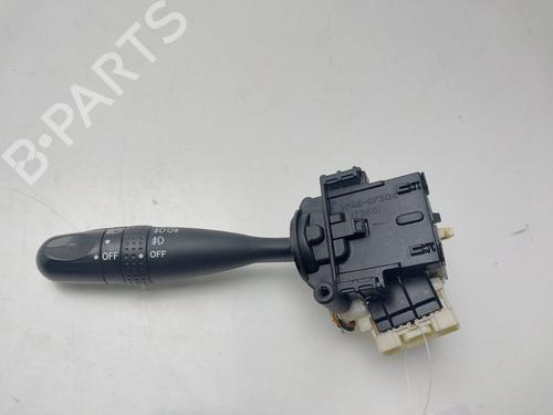Used Headlight switch TOYOTA COROLLA (_E12_) 1.6 VVT-i (ZZE121_, ZZE121R) (110 hp) 30835242