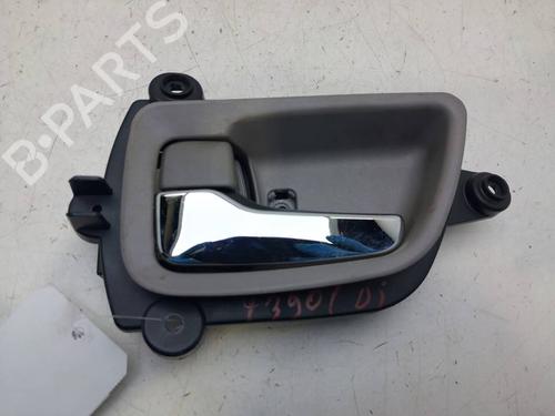 Used Front left interior door handle Front left interior door handle 39428039 39428039