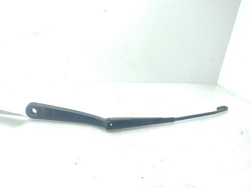 Used Front windshield wiper arm BMW X3 (E83) xDrive 20 d (177 hp) 30133602