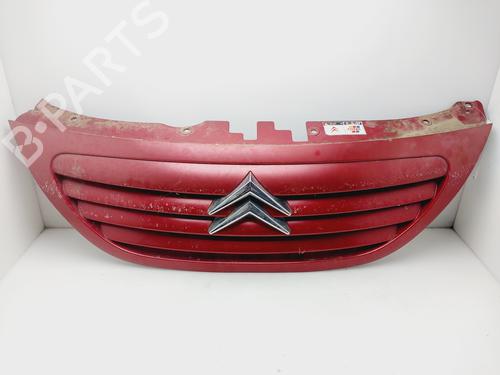 Used Grille CITROËN C3 I (FC_, FN_) 1.4 i Bivalent (73 hp) 28296380