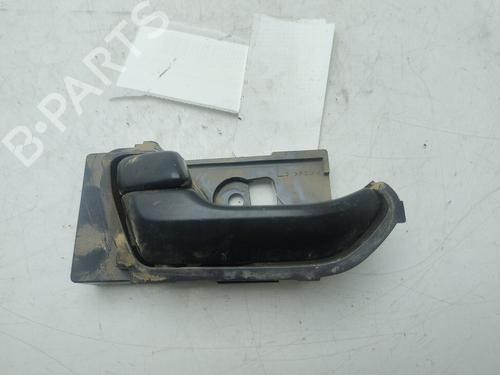 Venstre foran invendig håndtak ISUZU D-MAX II (TFR, TFS) 2.5 CRDi 4x4 (TFS86J) (163 hp) 26973698