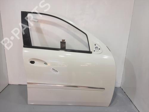 Right front door MERCEDES-BENZ M-CLASS (W164) ML 420 CDI 4-matic (164.128) 164720100564 |
