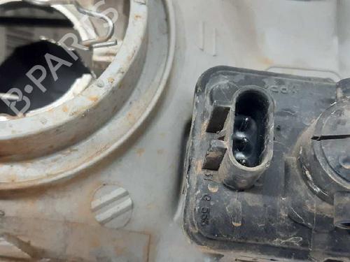 Right headlight KIA SPORTAGE SUV (K00) 2.0 i 16V | BP6785747C29 
