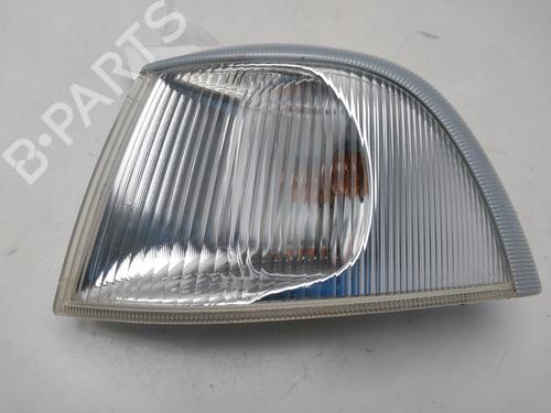 Used Left front indicator Left front indicator VOLVO S40 I (644) 1.9 TD (90 hp) 33440309 33440309