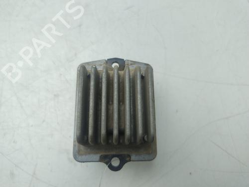 Used Heater resistor Heater resistor SUZUKI GRAND VITARA I (FT, HT) 2.0 HDI 110 16V 4x4 (SQ420D, TD83V, JA420WD) (109 hp) 36595921 36595921