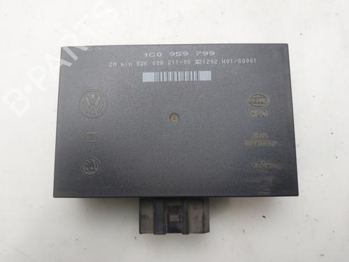 Elektronische module Elektronische module SKODA OCTAVIA I Combi (1U5) 1.9 TDI (90 hp) 37513731 37513731
