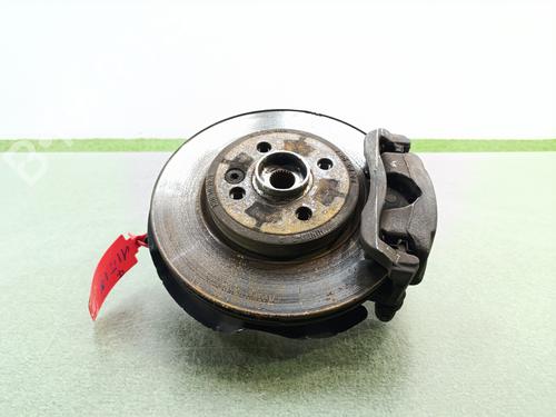 Used Right front steering knuckle Right front steering knuckle MINI MINI (R56) One (95 hp) 36774874 36774874