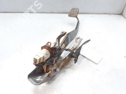Used Break pedal Break pedal TOYOTA AVENSIS Saloon (_T27_) 1.6 VVT-i (ZRT270_, ZRT270R) (132 hp) 11034698 11034698