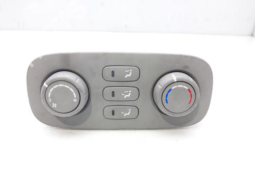 Used Climate control KIA CARNIVAL / GRAND CARNIVAL III (VQ) 2.9 CRDi (185 hp) 13819475