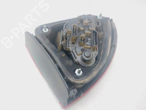 Right taillight SEAT LEON (1M1) 1.6 | BP29704572C35