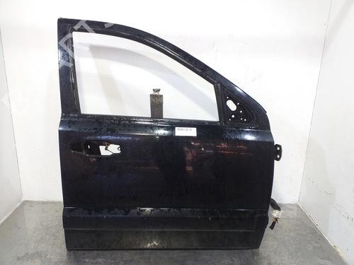 Used Right front door KIA SORENTO I (JC) 2.5 CRDi 4WD (140 hp) 17612589