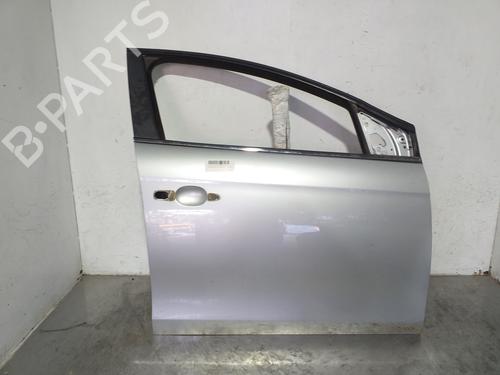 Used Right front door FIAT BRAVO II (198_) 1.9 D Multijet (198AXB1A) (120 hp) 21360399