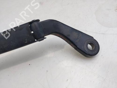 Front windshield wiper arm CHRYSLER VOYAGER IV (RG, RS) 2.4 | BP16211812C143 