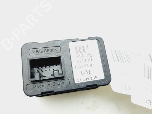 Left front window switch OPEL MERIVA A MPV (X03) 1.6 (E75) | BP21326943I27 
