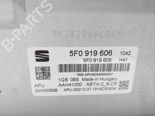 Display SEAT LEON ST (5F8)  | BP29714342C48 