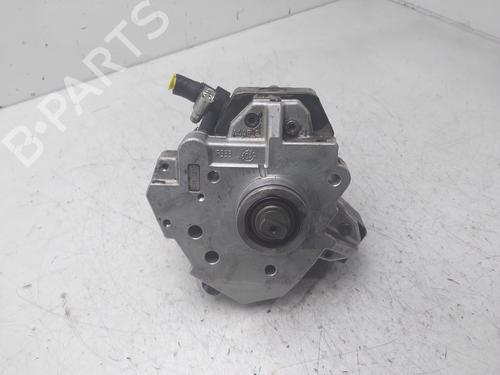 Used Injection pump VOLVO S80 I (184) D5 (163 hp) 30849692
